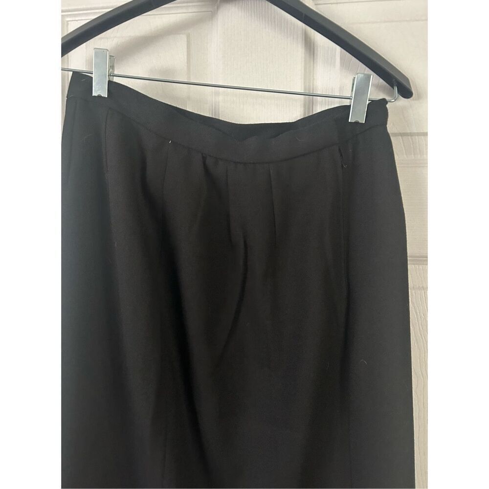 Liz Claiborne Black Skirt Size 14